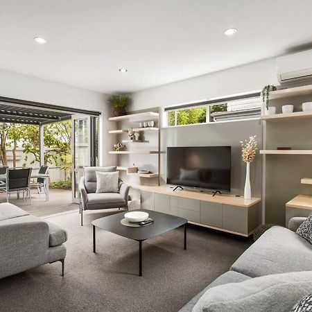 Convenient Urban Townhouse 2 Carparks Available Christchurch Exterior foto